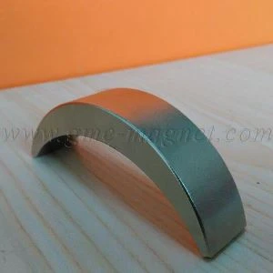 Halvmånemagneter Halvmåneformade magneter Bågmagneter